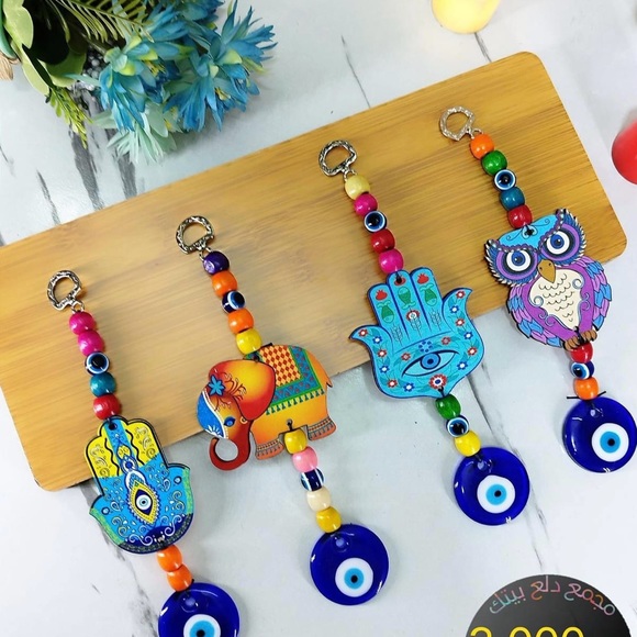 Wall hanging decorations - Picture 3 of 4